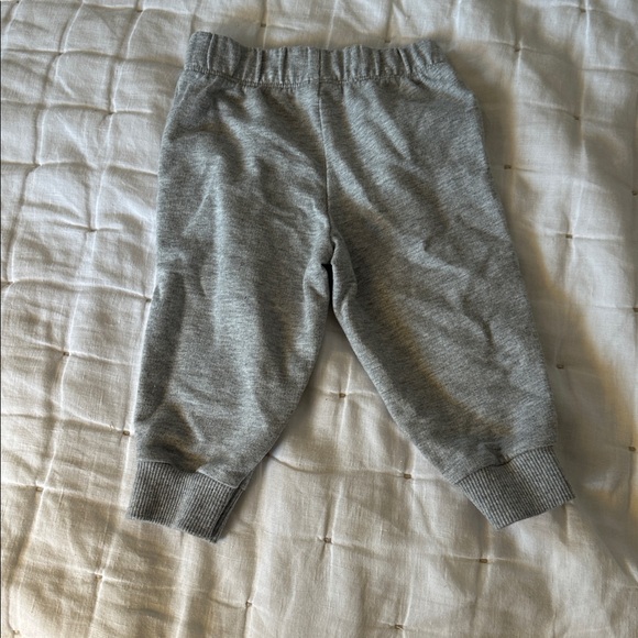 8 piece 9mo. Cozy Baby Boy Clothes (030) - Picture 9 of 16
